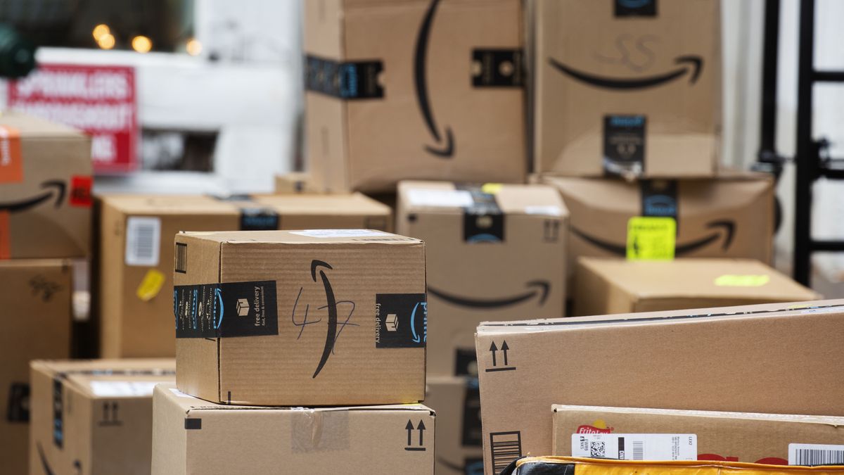 Kurier przywiózł ci taką paczkę? To może być oszustwo