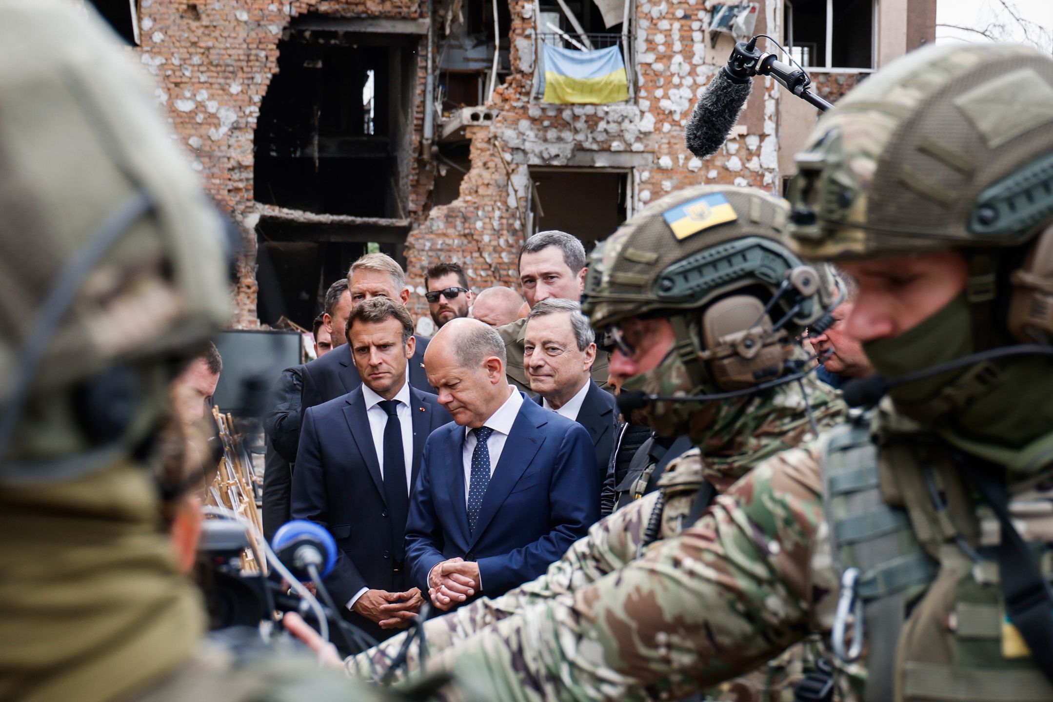 Macron, Scholz i Draghi w Irpieniu