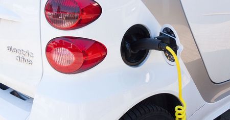 Będą robić akumulatory do aut elektrycznych pod Wrocławiem [AKT.]