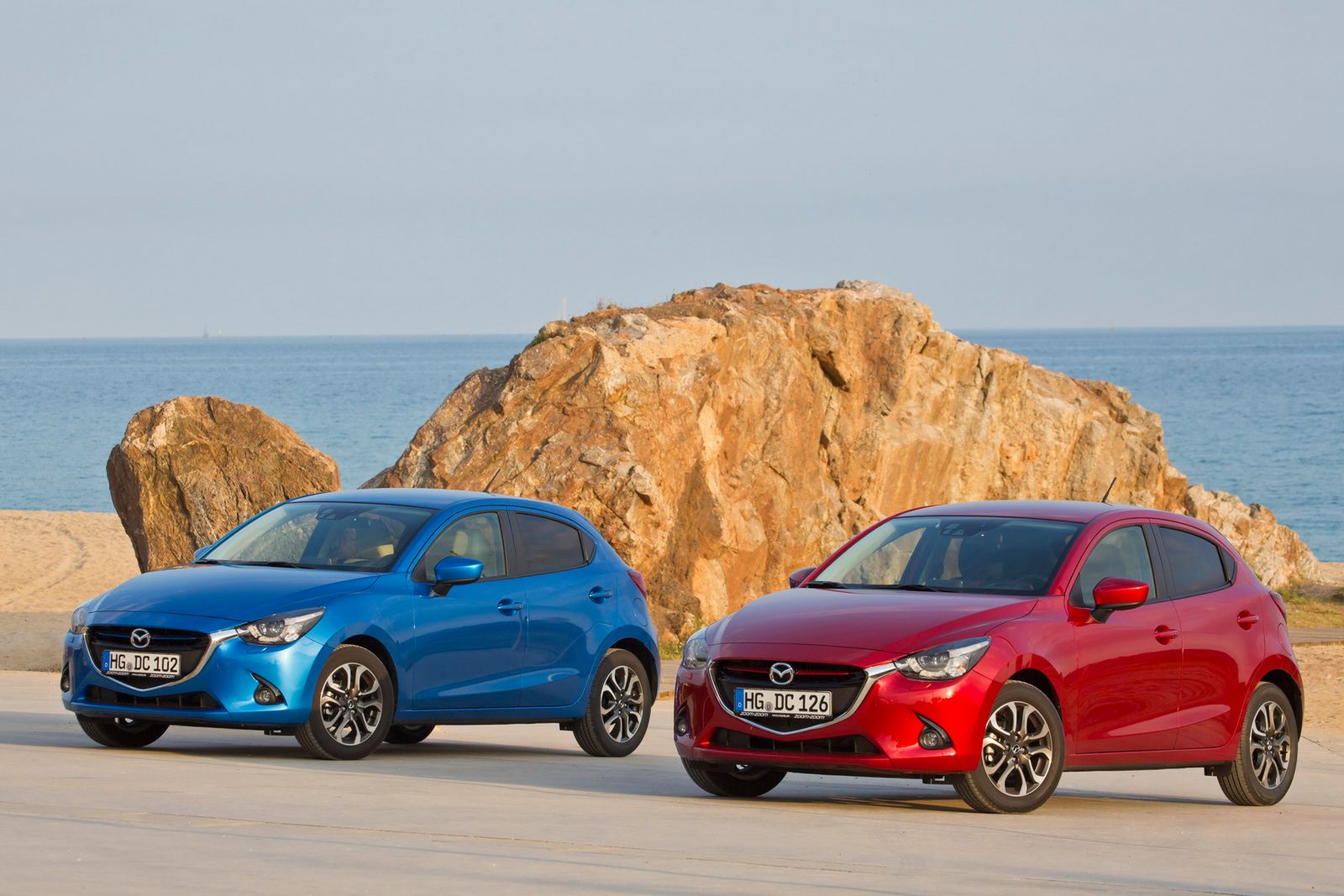 Europejska Mazda 2 – obszerna galeria zdjęć 5