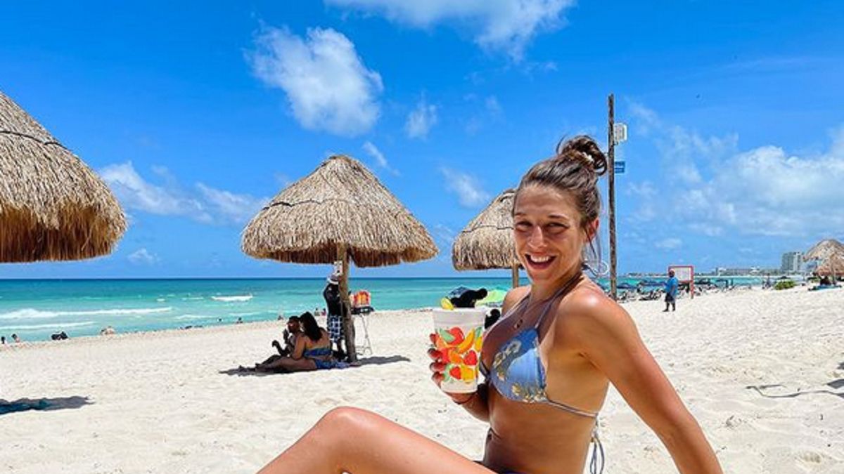 Najpierw zabawa potem praca. Joanna Jędrzejczyk ładuje baterie przed treningami