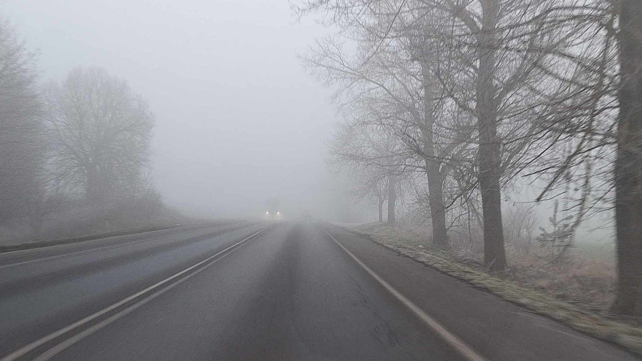 Jesień rozgościła się na dobre. Chłodne i wilgotne powietrze nad Polską