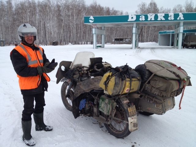 23 000 km na BMW R12 z 1939 roku