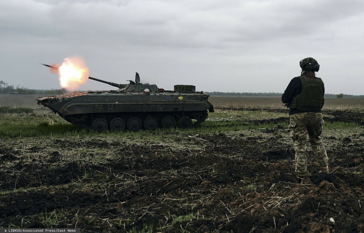 Alarmujące doniesienia. Ukraina o "taktycznych sukcesach" Rosjan. Na zdjęciu ukraińskie wojska nieopodal Awdijiwki w obwodzie donieckim
