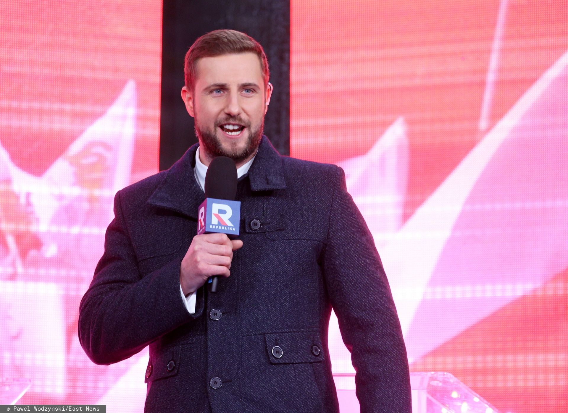 Byli dziennikarze TVP krytykują Kłeczka – „odpiął wrotki”