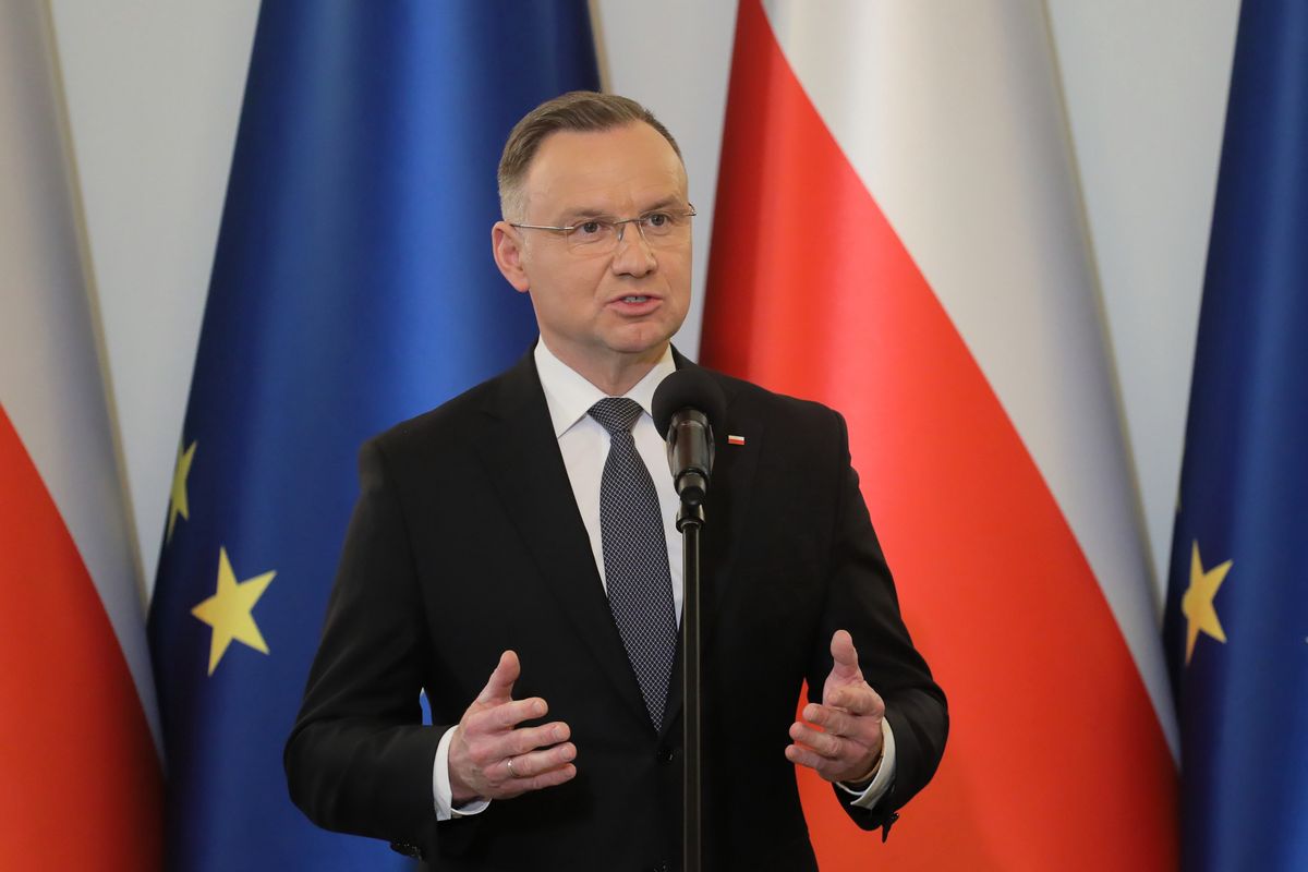 Andrzej Duda, rząd, donald tusk, prezydent Zaprzysiężenie nowych ministrów. Duda dokonuje zmian w rządzie