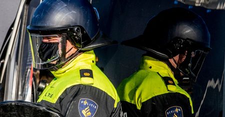 Holandia. Mieszkaniec Den Helder planował atak terrorystyczny na punkt szczepień