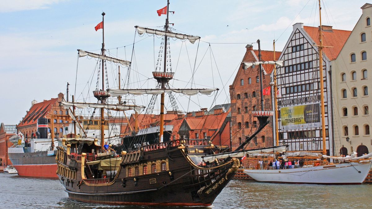 Ognisko koronawirusa na statku wypływającym z Gdańska do Danii.