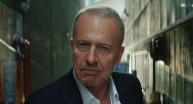 Roztańczony Bogusław Linda reklamuje nowego burgera w McDonald’s