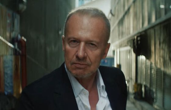 Roztańczony Bogusław Linda reklamuje nowego burgera w McDonald’s