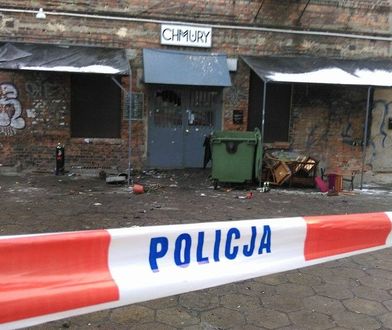Atak na kibiców Ajaxu w klubie "Chmury". Policja zatrzymała dwie osoby