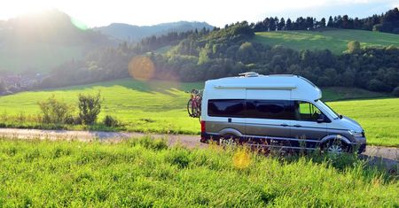 Test Volkswagena Grand Californii: sposób na urlop bez hotelu