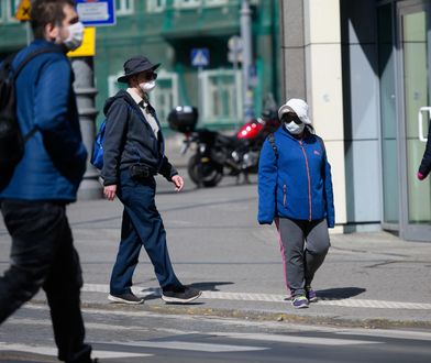 Koronawirus w Polsce. Ponad 1,5 tysiąca mandatów za brak maseczki. W ciągu jednego dnia