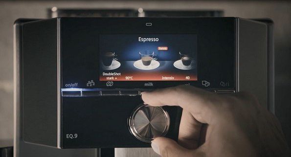 Siemens promuje automatyczne ekspresy do kawy w kampanii „Doceniamy Twój wybór”