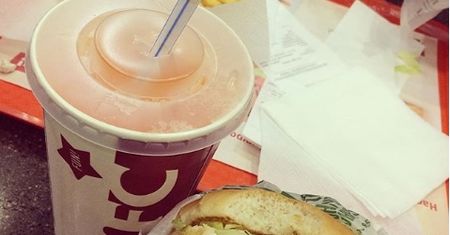 5 najgorszych produktów, które możesz zjeść w KFC