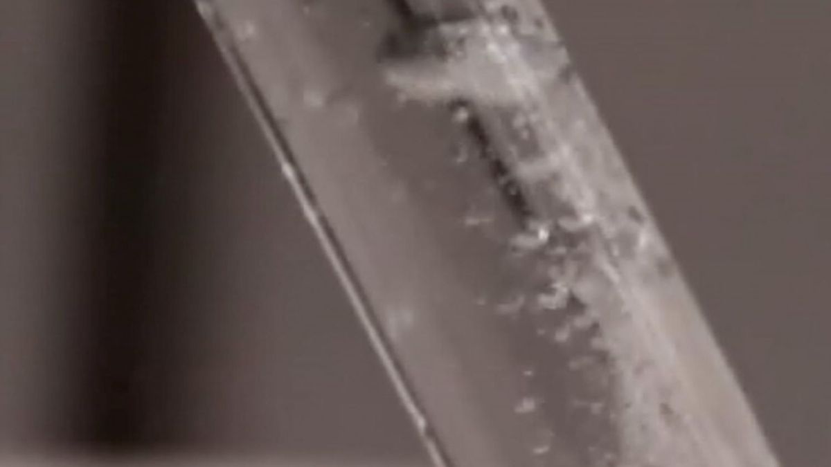 Naukowcy mają sposób na tanią produkcję paliwa