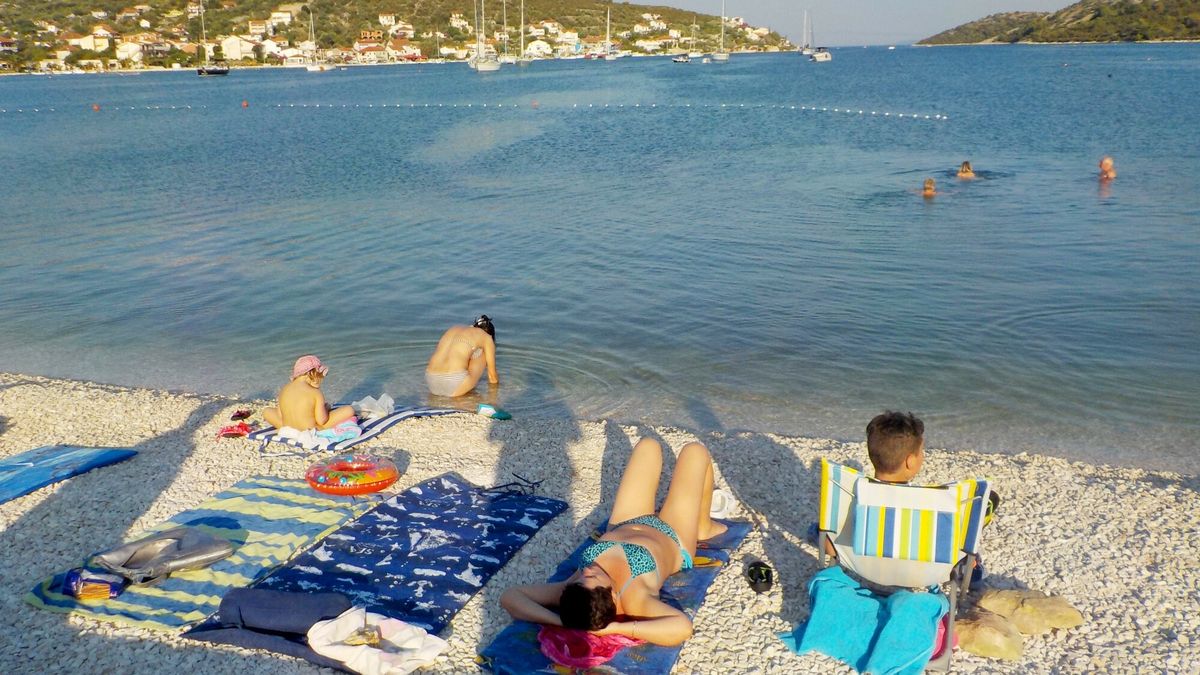 Zamiast cieszyć się urlopem turyści przyzwyczajają się do niepewności