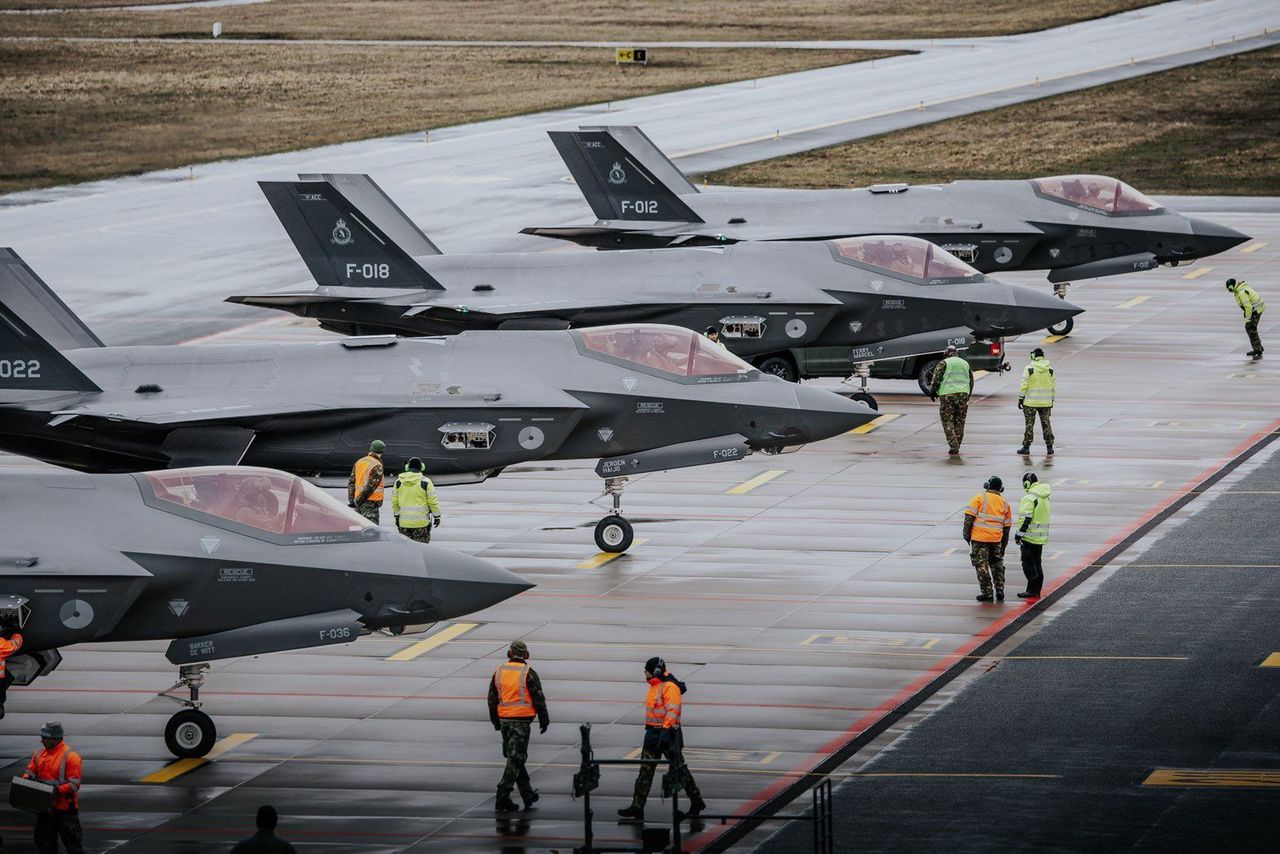 Danish defence chief questions F-35 deal over US control fears