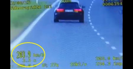 Kierowca audi pędził S17 z prędkością 203 km/h. Został ukarany mandatem i punktami karnymi