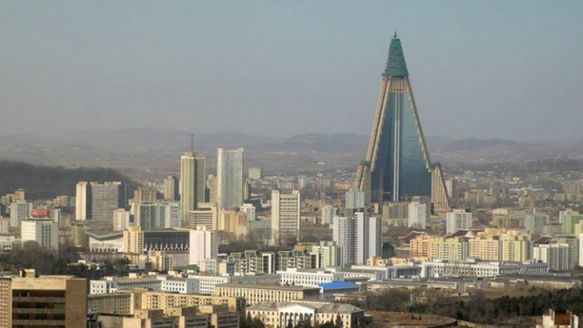 Najdziwniejszy hotel świata w końcu otwarty? 1