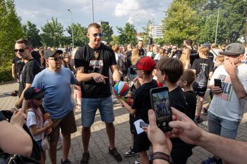 Koszykarze Enea Abramczyk Astorii spotkali się z kibicami. Tak świętowali razem awans