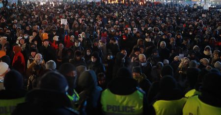 Dantejskie sceny w Mongolii. Szturm na budynki rządu