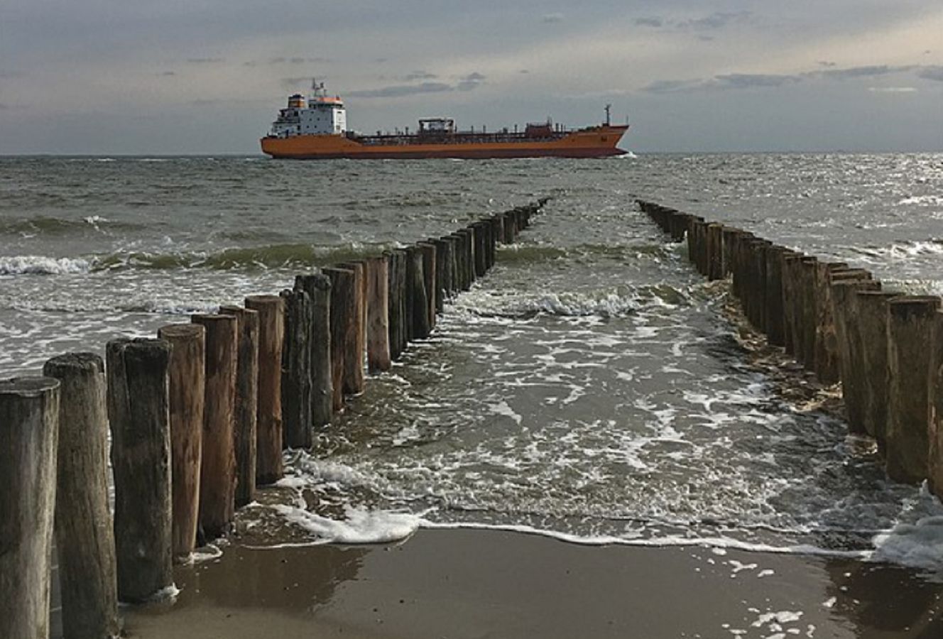 Tragedia na plaży w Dźwirzynie. Seniora nie udało się uratować