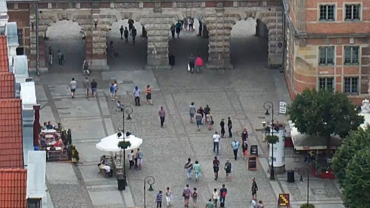 Nożownik grasował po ul. Długiej w Gdańsku 