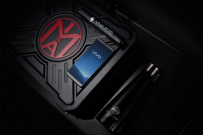 vivo X20 już wkrótce. Czy i tym "bezramkowcem" będziemy się zachwycać? 6