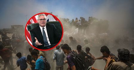 Starmer przerywa wakacje. W tle decyzja o Palestynie