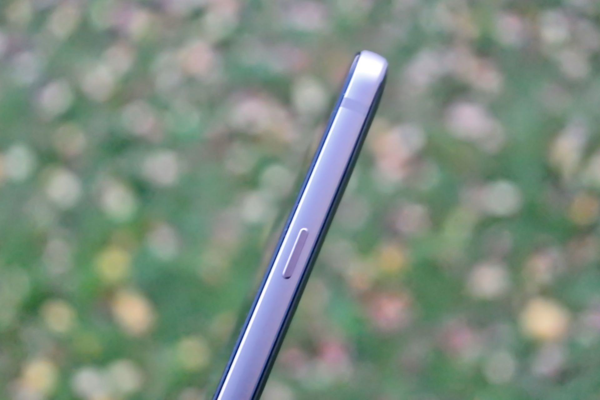 LG Q6 - czy warto go kupić po spadku ceny? [TEST] 5
