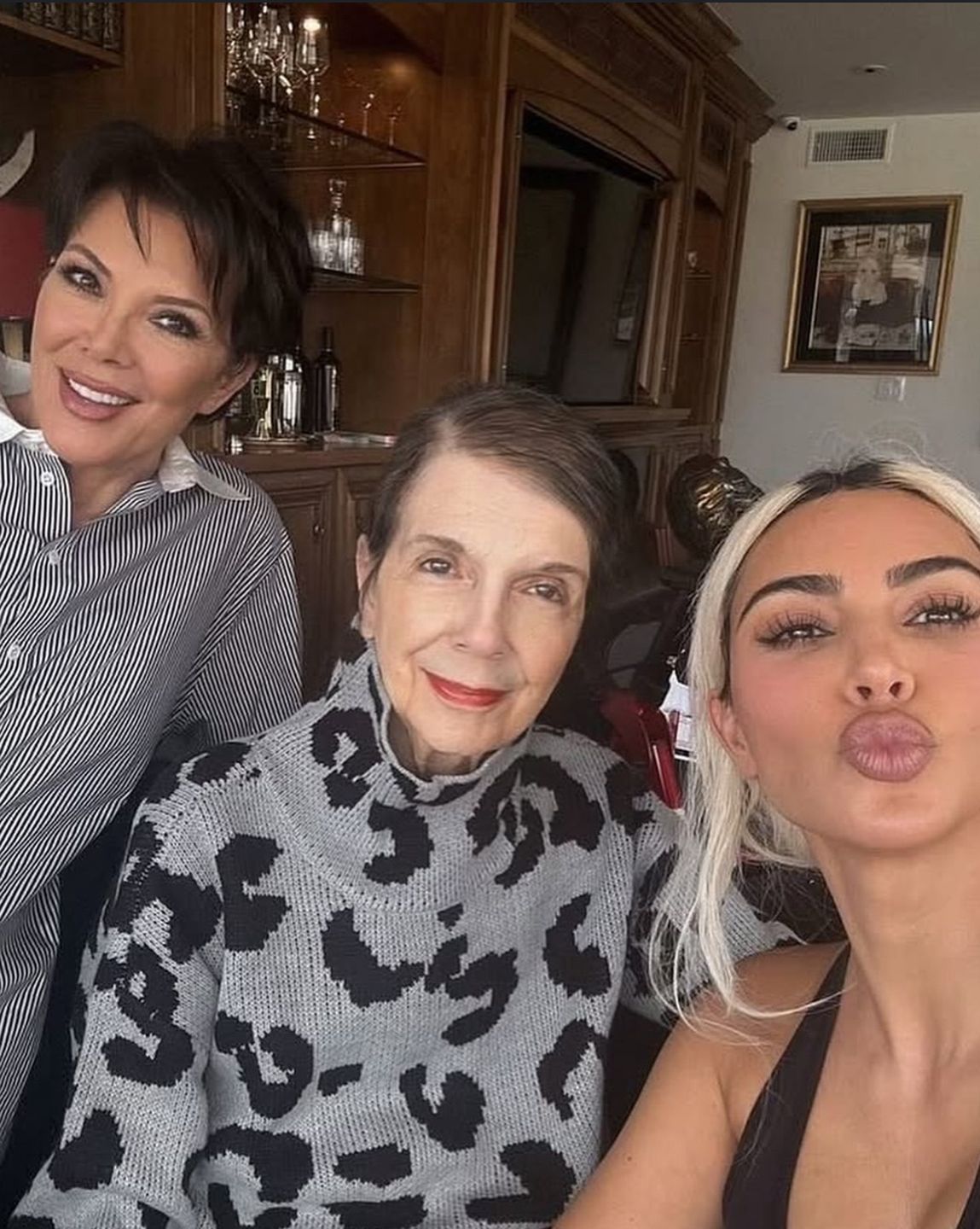 Kris Jenner opublikowała serię starych zdjęć