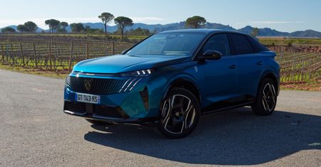 Pierwsza jazda: Peugoet E-3008 – dużo zalet, jedna wada
