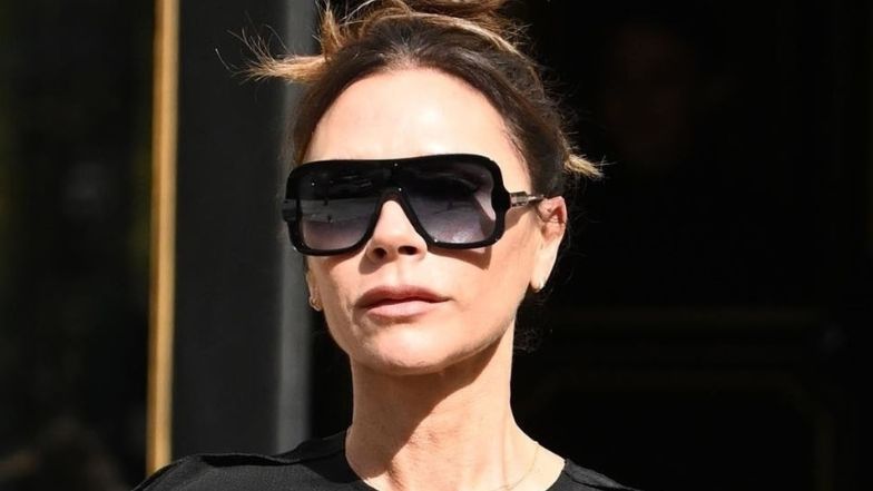 Victoria Beckham opuszcza hotel przed debiutem na paryskim Fashion Weeku