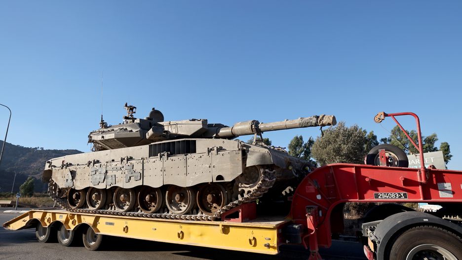 Izraelski czołg przy granicy z Libanem