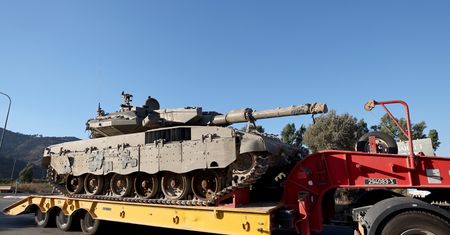 "W każdej chwili". Izraelska armia szykuje się do wojny?