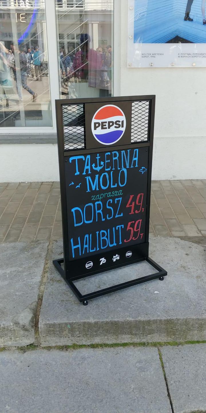 Cena zestawu obiadowego nad morzem. Majówka 2024