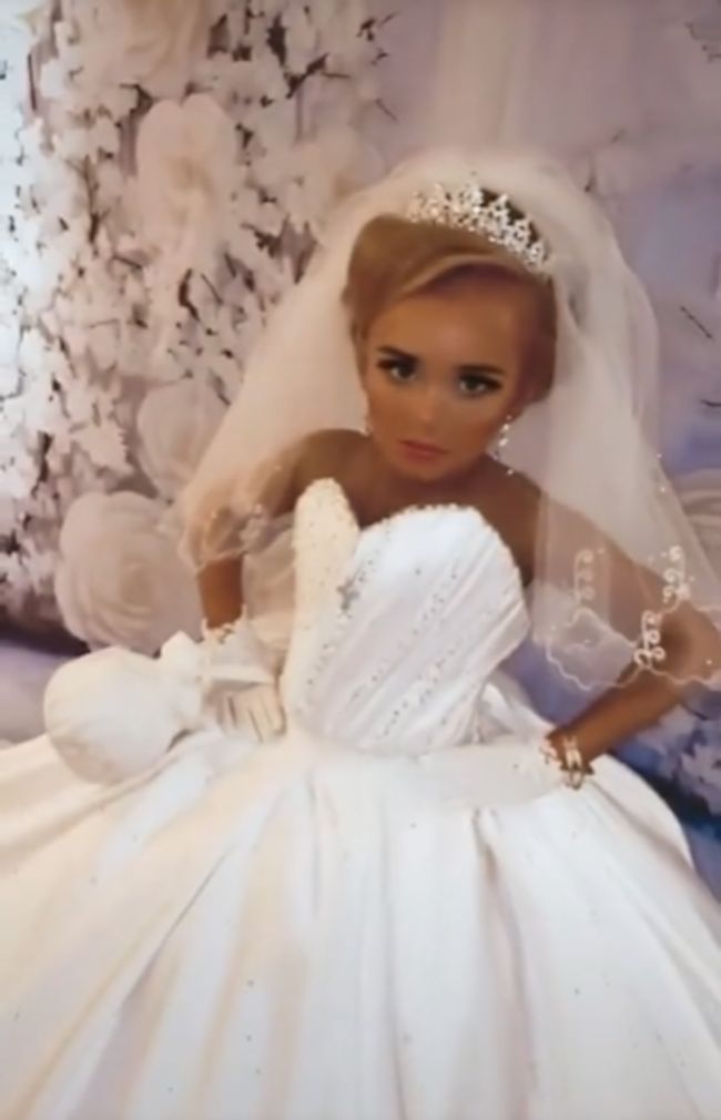 Szokująca metamorfoza "full glam" na komunię