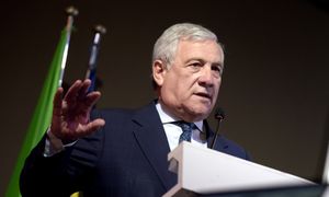 Tajani o UE: potrzebuje odwagi i głębokich reform, nie "polityki harakiri"