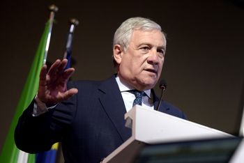 Tajani o UE: potrzebuje odwagi i głębokich reform, nie "polityki harakiri"