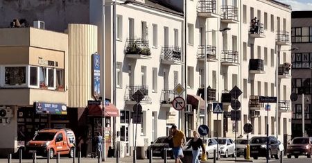 Niebezpieczne sceny na Placu Szembeka. Mieszkańcy mają dość