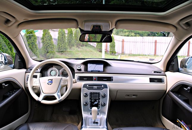 Volvo V70/XC70 III