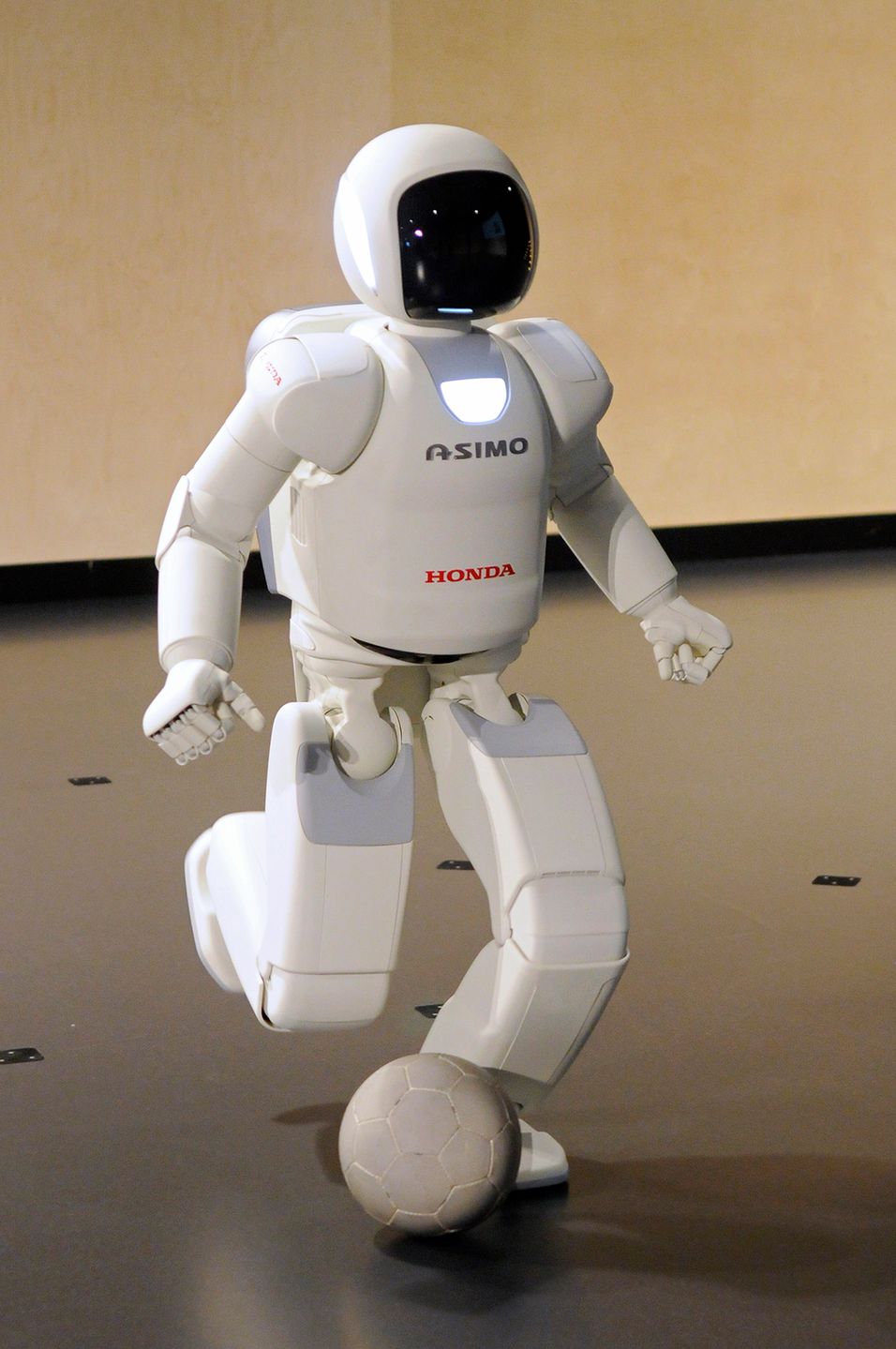 5 rzeczy, za które pokochałem robota ASIMO 30