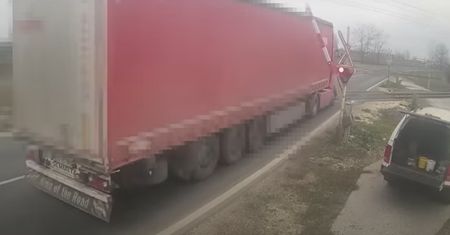 Dwukrotnie uszkodzili zapory na węgierskim przejeździe. Wystarczyła niespełna godzina