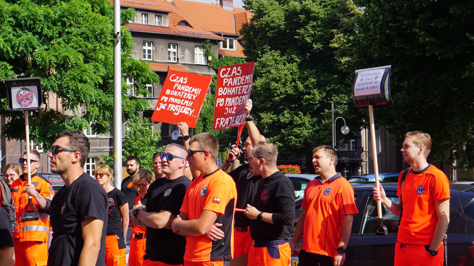 Protest ratowników medycznych w Katowicach 