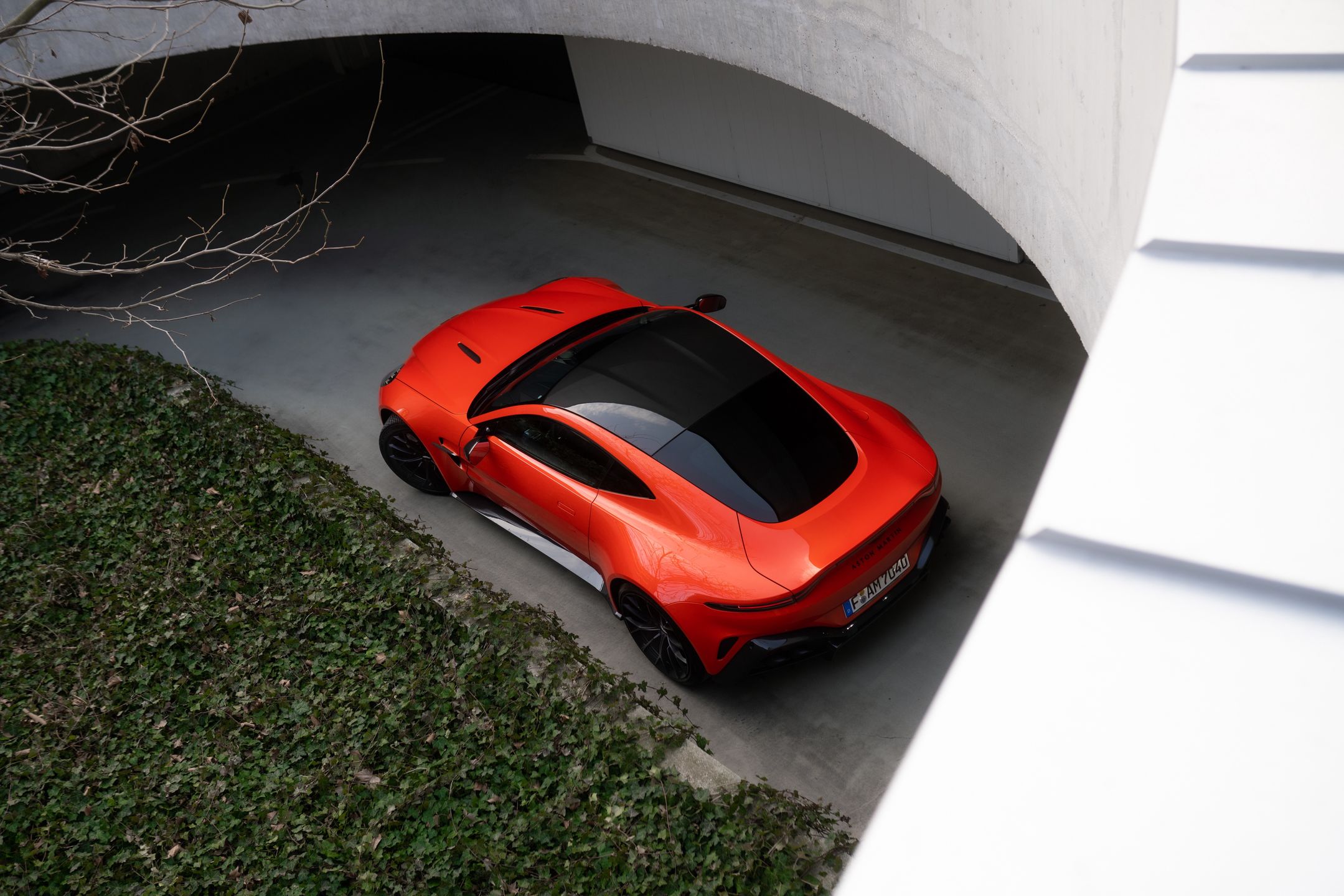 Aston Martin Vantage (2025)