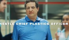 Główny urzędnik ds. tworzyw sztucznych z Nestle w reklamie Greenpeace (wideo)