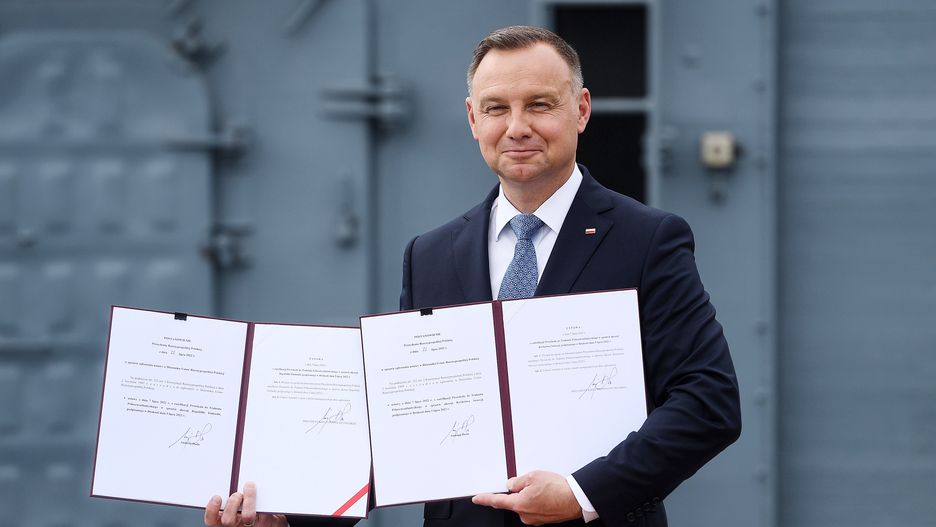 Andrzej Duda
Marcin Gadomski
akcesja, Finlandii, krajowa, NATO, Organizacja Traktatu P�nocnoatlantyckiego, podpisanie, polityk, polityka, port Wojenny, ratyfikacja, Szwecji, ustawa, wizyta