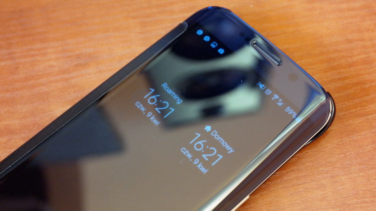 Galaxy S6 (edge) - pokrowce i ładowarka bezprzewodowa, czyli przegląd akcesoriów 9