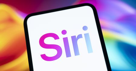 Nowa Siri już w lutym? Apple szykuje premierę
